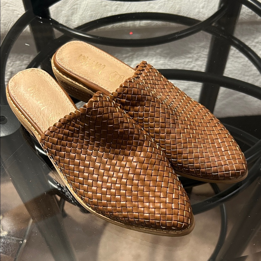 Woven Brown Slip-On Mules. Leather